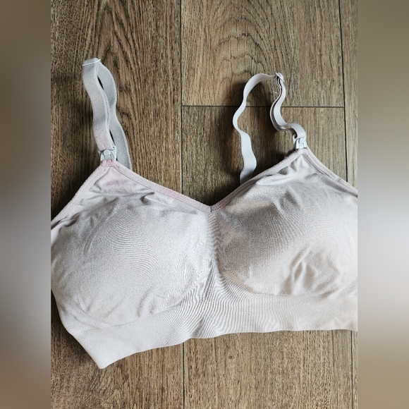 Set of 3 Auden Nursing Snap down bras Size medium - Picture 9 of 14